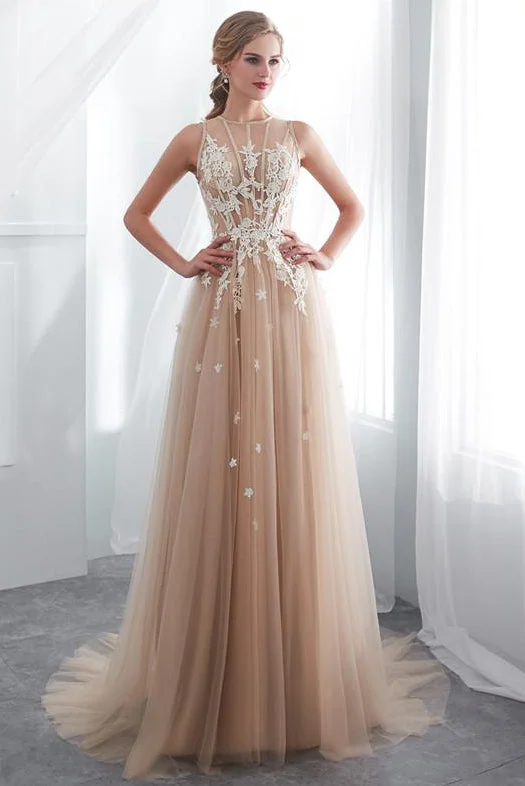 Gorgeous Long Champagne Prom Dress with White Lace Appliques Vintage Lace Gown