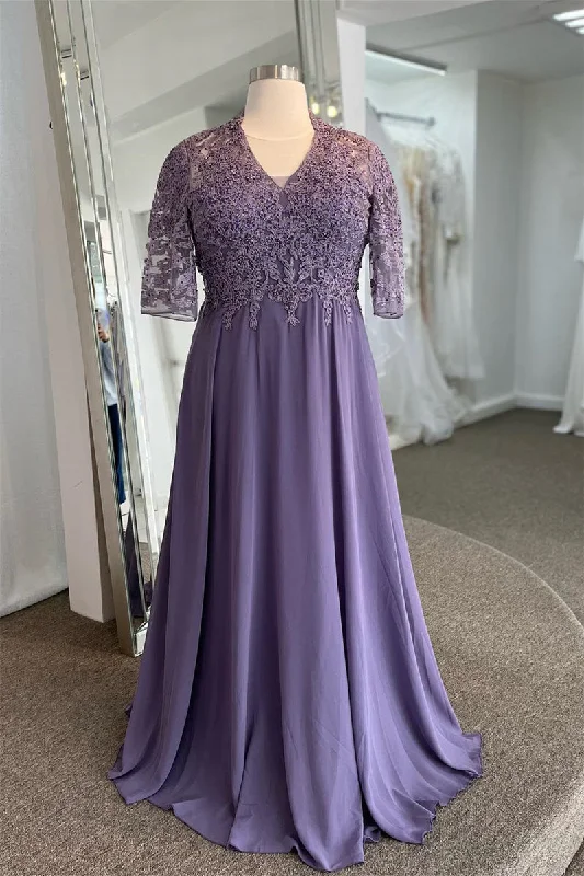 V Neck Lavender Lace Appliques Long Mother of Bride Dress with Rhinestones Tiered Lace Gown